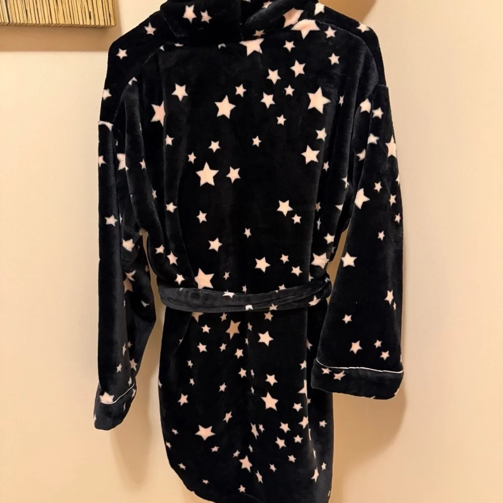Kate Spade Robe - Picture 2 of 3